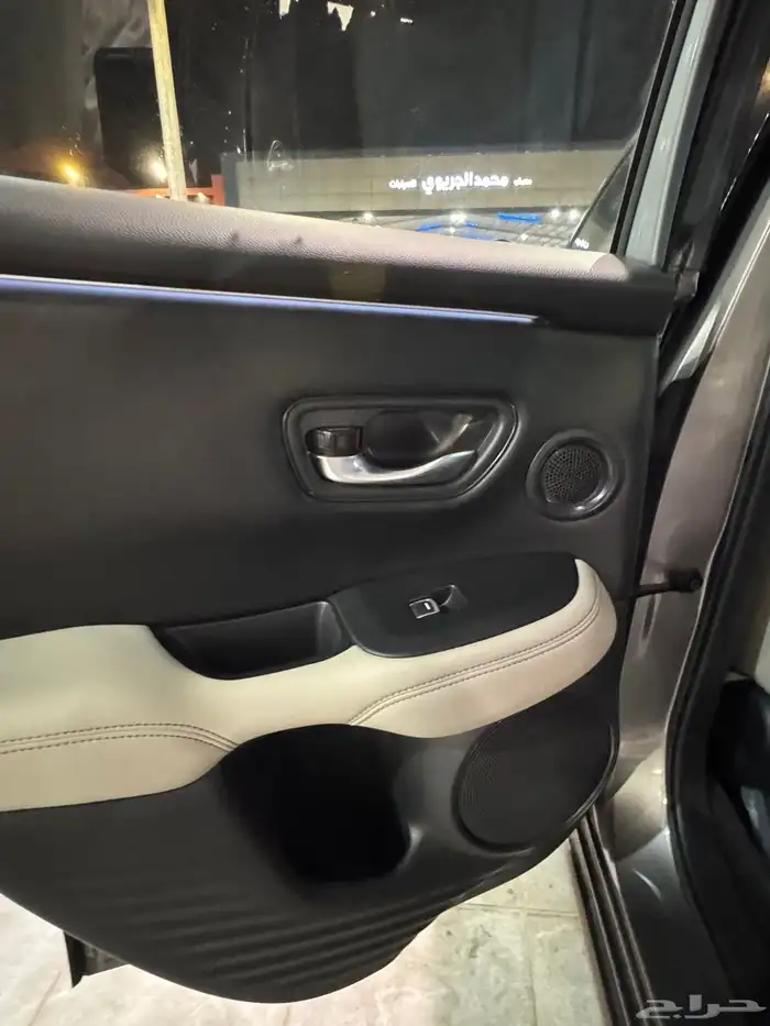 هوندا ZRV فل كامل 13