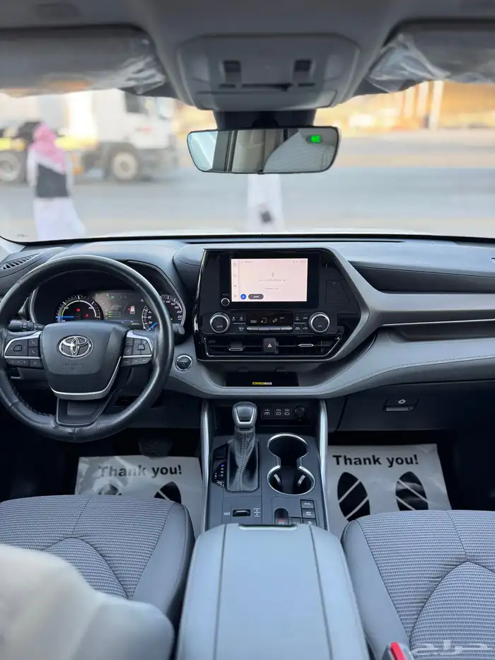 للبيع تويوتا هايلاندر 2023 نص فل - هايبرد - بحالة الوكاله 9