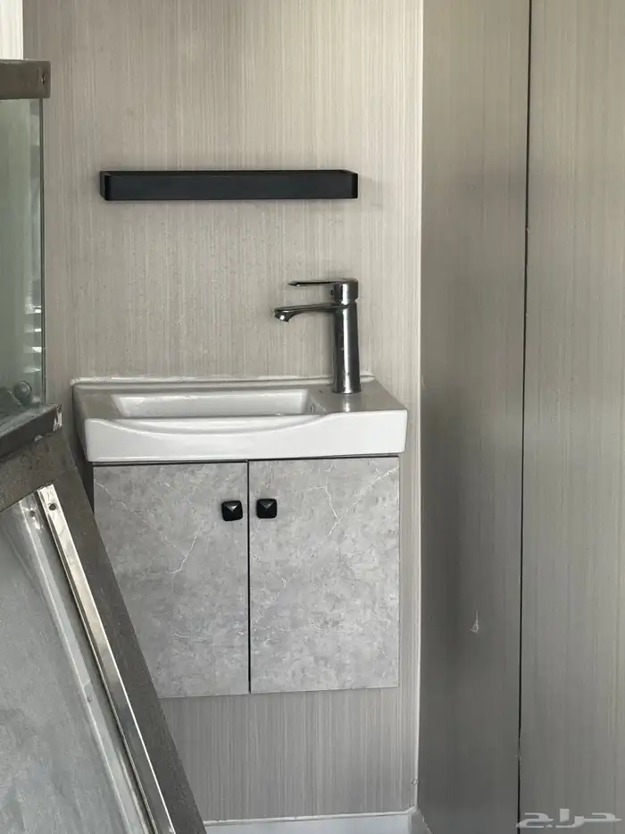 للبيع اغراض بوفيه بالكامل 8