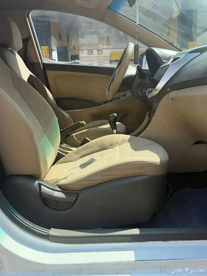 اكسنت 2012 توماتيك نظيف ممشى قليل 6