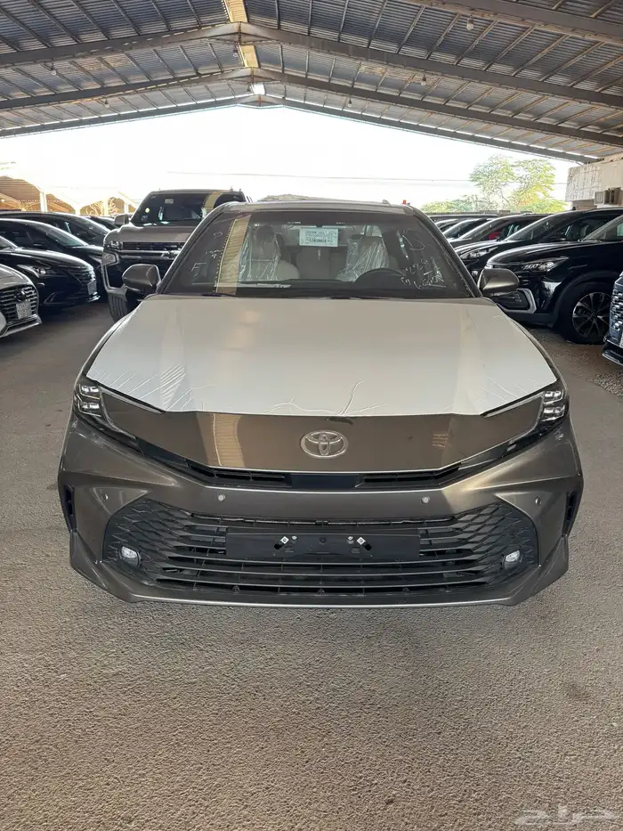 للبيع كامري 2025 نص فل اصفار سعوديه اقل سعر 1