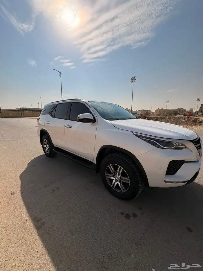 فوتشنر 2400 ديزل 2025 عداد 4 الاف 2