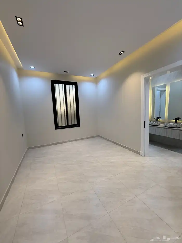 للبيع روف علوي مستقل نظام شقتين منفصلين بسعر فرصة 650 الف 9