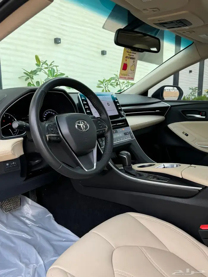 للبيع تويوتا افالون مديل 2022 12