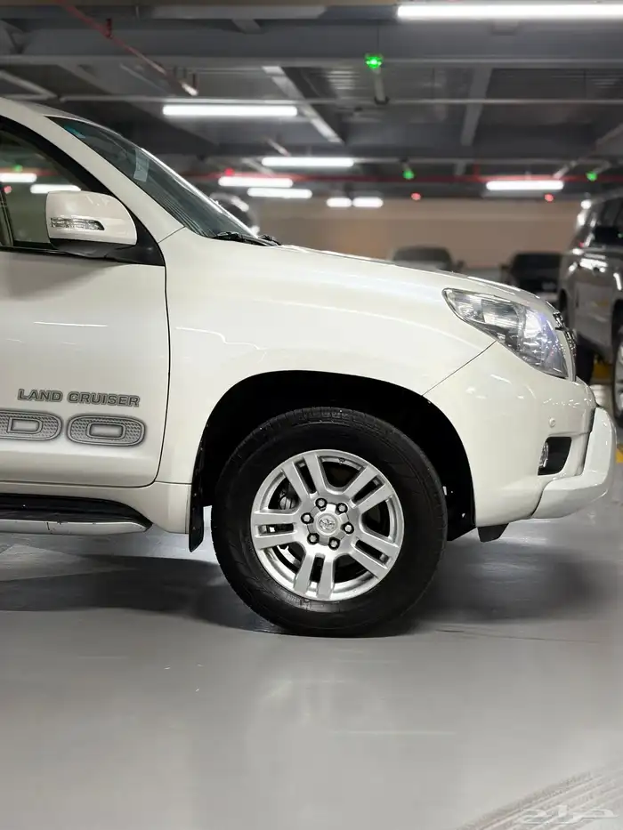 تويوتا برادو VX V6 2012 وارد الساير وكاله 15