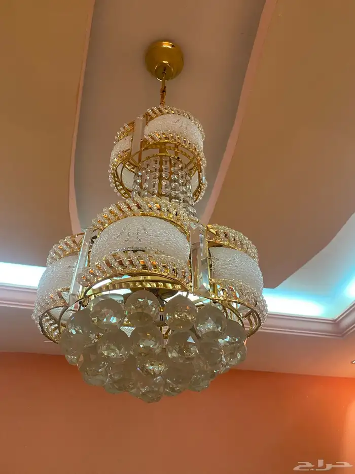 إضاءات واثاث 1