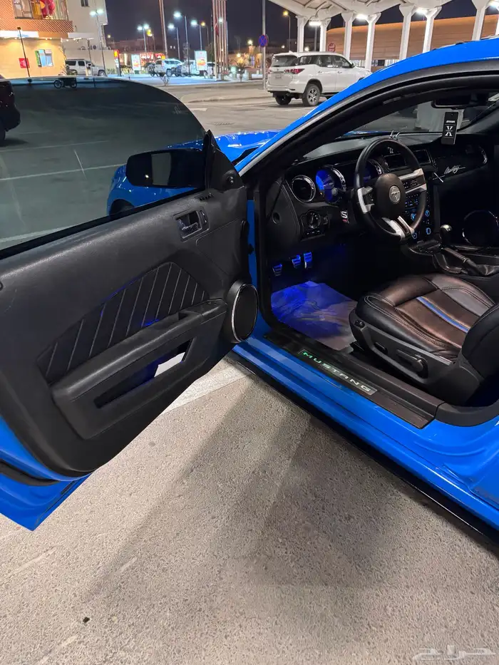 موستنج 2010 معدل شلبي قير عادي 8 سلندر نظيف 6