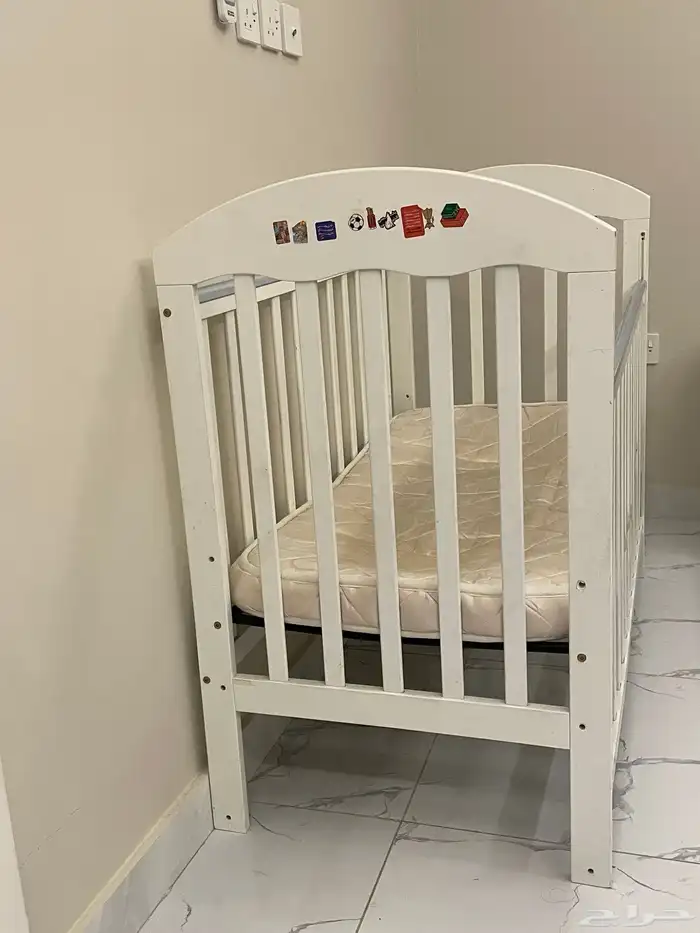 سرير اطفال للبيع 2
