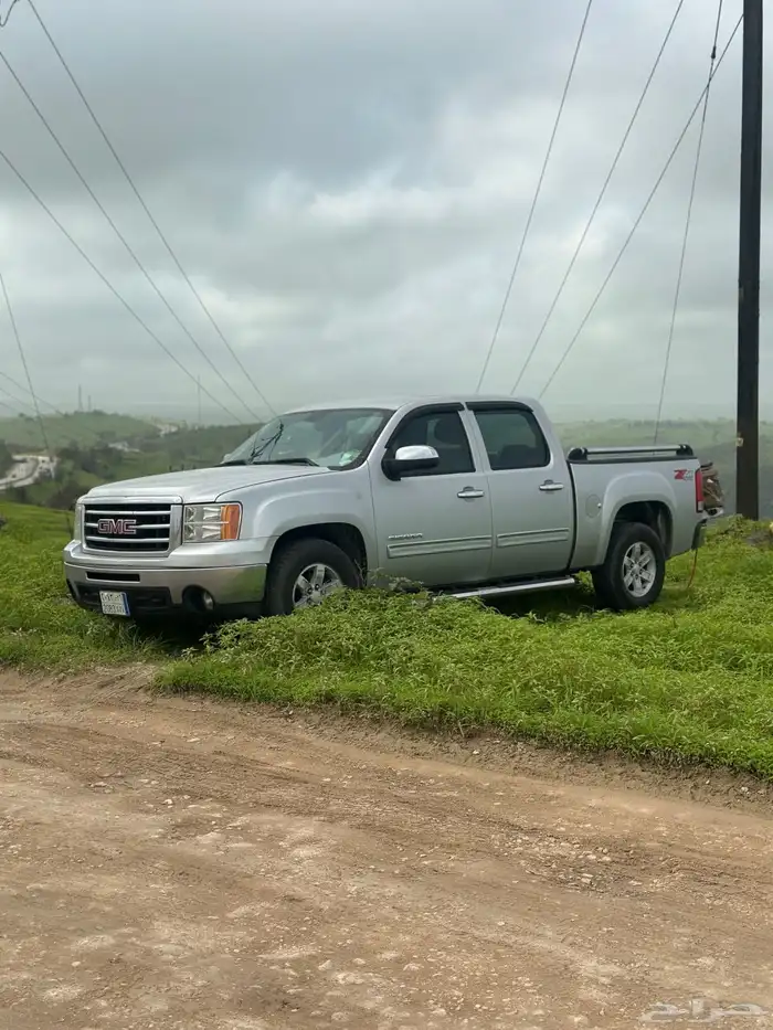 للبيع جمس سييرا 2013 غمارتين 5