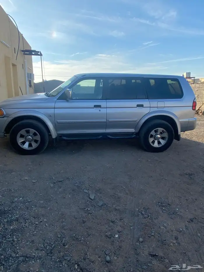 جيب مستوبيشي انتيفا 2007 اللون فضي 2