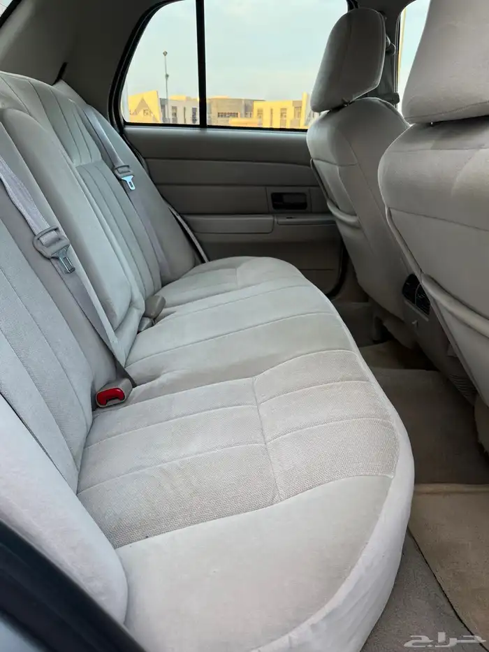 للبيع فورد 2010 مدني 6