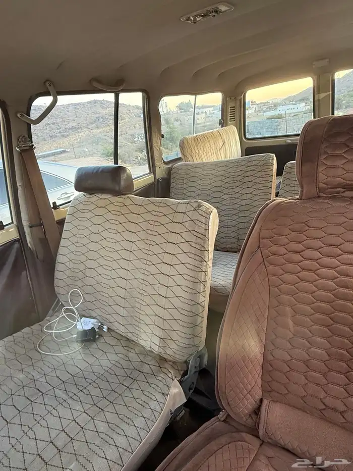 لاندكروزر صالون 16