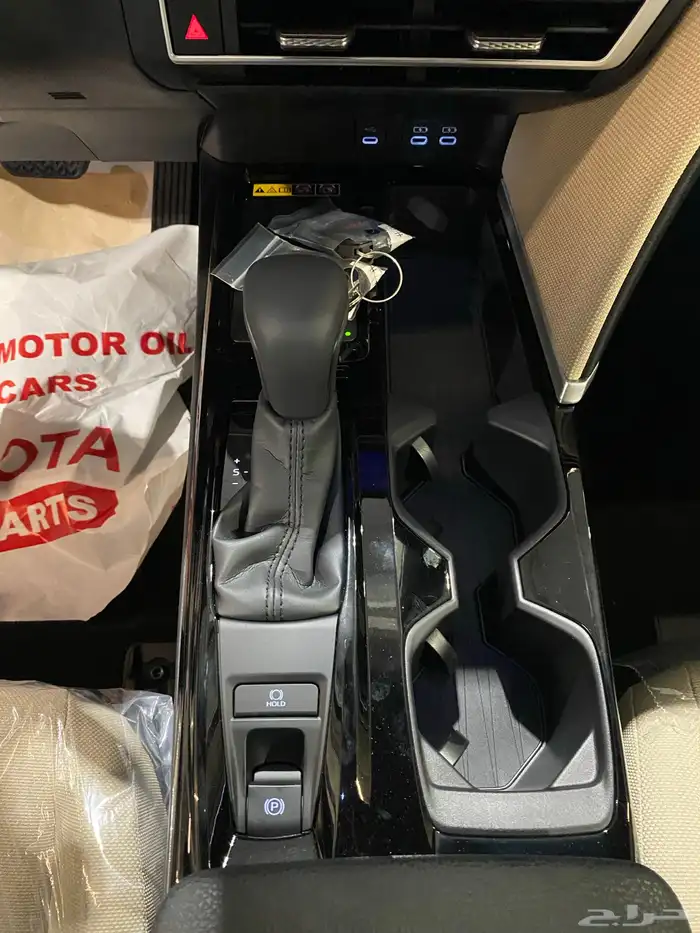 كامري 2025 اصفار LE 16