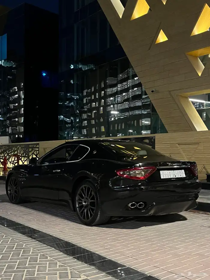 مازراتي قراند توريزمو اس 4.7 المكينة الحمراء مصدومة 28