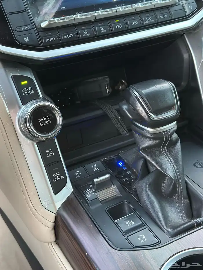 تويوتا لاندكروزر 19