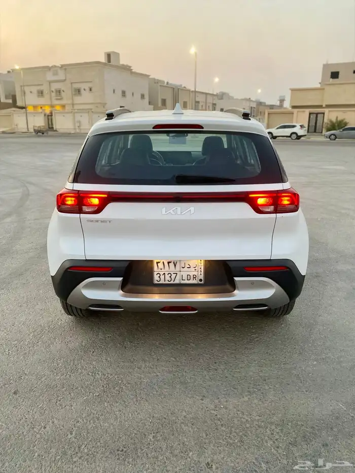 كيا سونيت ابيض 3