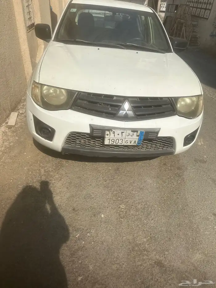 ونيت متسوبيشي للبيع بنزين 2011 1