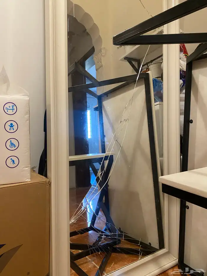 مرايا وايطار حق ايكيااا ابيض 1