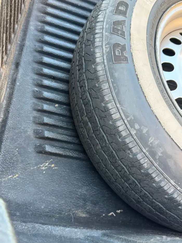 جنوط هايلوكس مرسدس 5