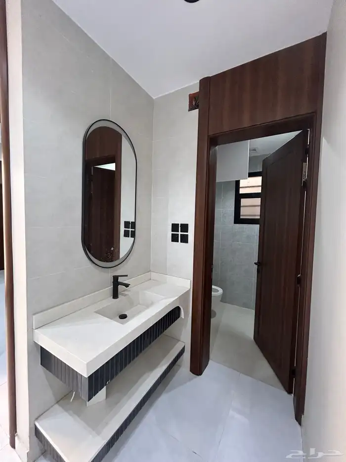 للبيع روف علوى بالمحاله ابها بسعر 730 الف 24