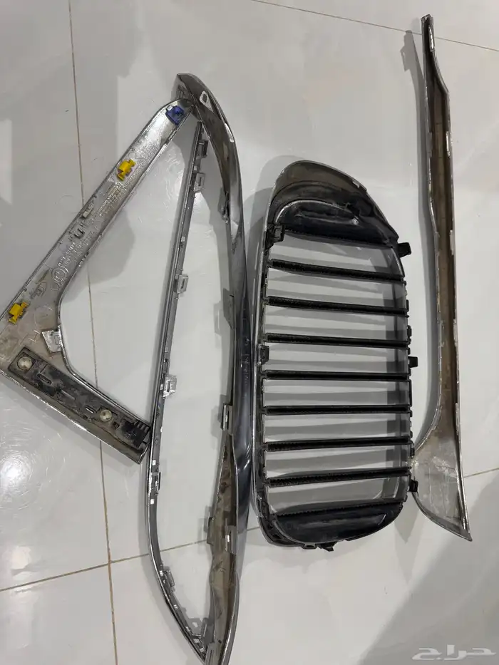 ازياق بي ام 1