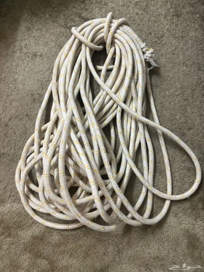 غطاس بكامل ملحقاتة شبه جديد 4