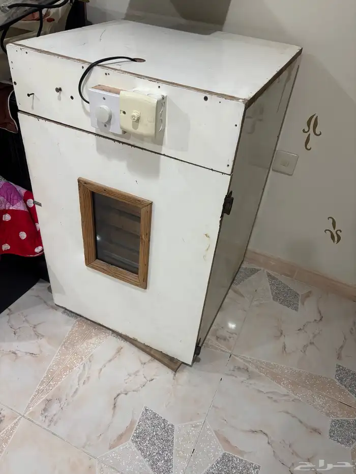 فقاسة بيض تقليب يدوي 1