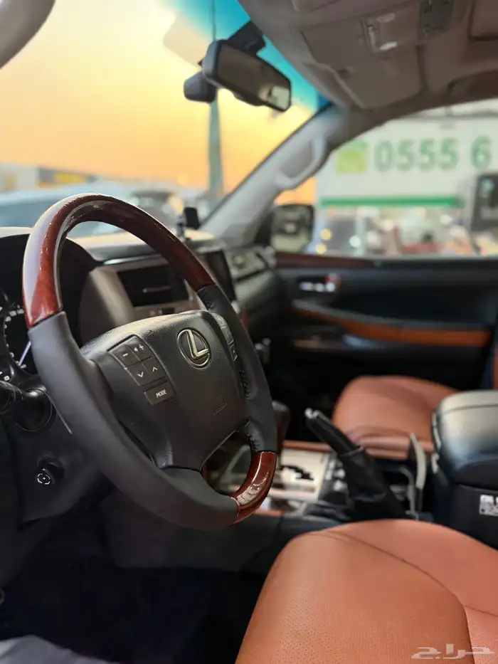 لكزس - 2012 - LX570 - فل كامل 8