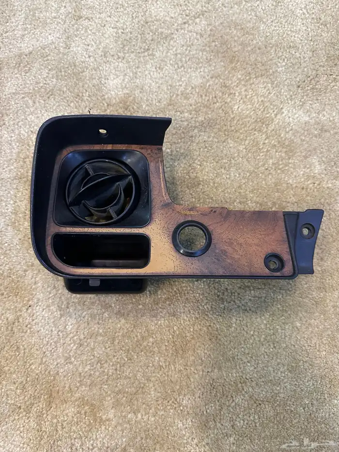 هوايه يسار مستعمل سليم م الكسور هايلكس من موديل 79الئ 83 4