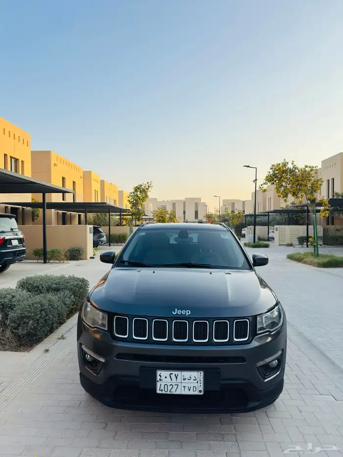 jeep compass longitude 7