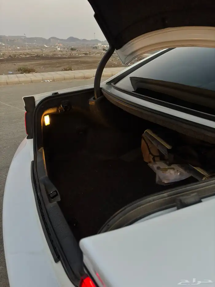 للبيع تشارجر 2014 فل هاوس V8 ابيض لؤلؤي مالك اول 43