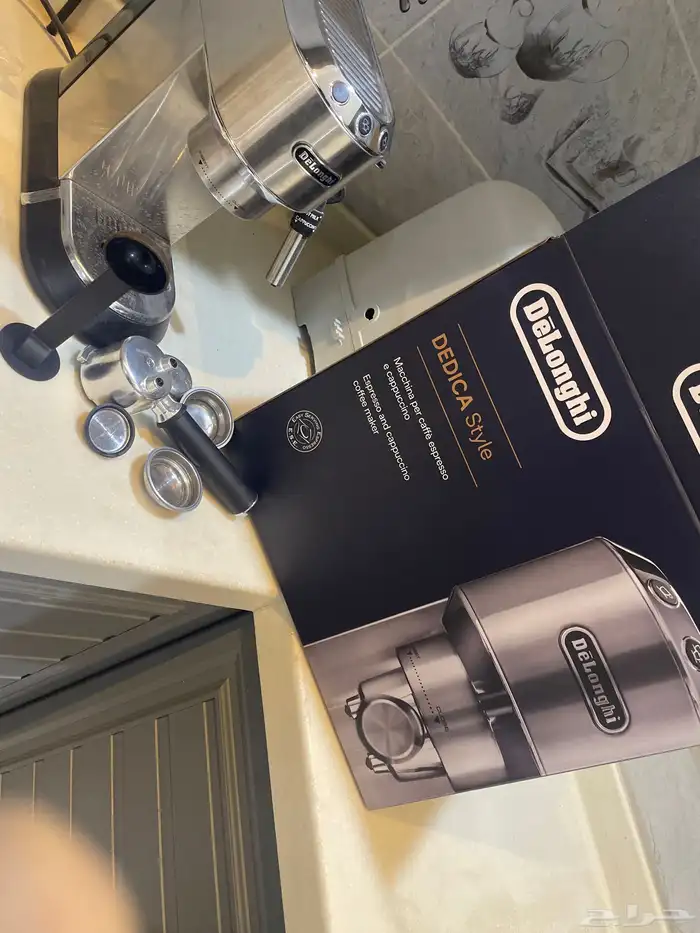 مكينة قهوة ديلونجي 2