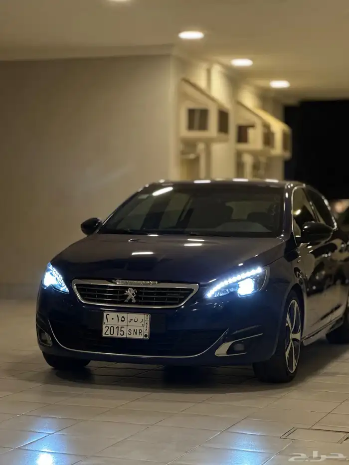 بيجو فئة رياضية للبيع او بدل 10