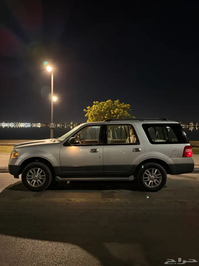 للبيع فورد اكسبدشن دبل قصير 2014 1