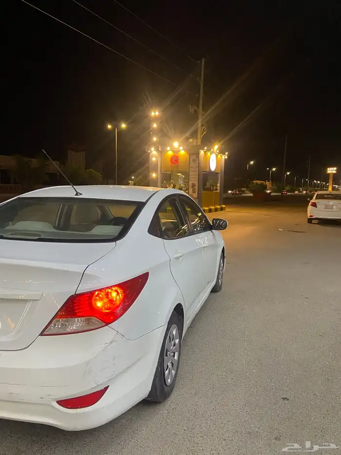 اكسنت 2015 ابيض للبيع 2