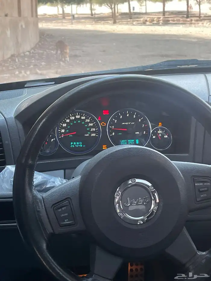 للبيع جيب شروكي 7