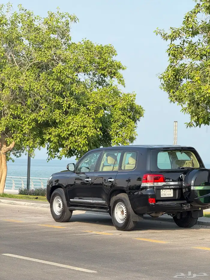 لاندكروزر 0