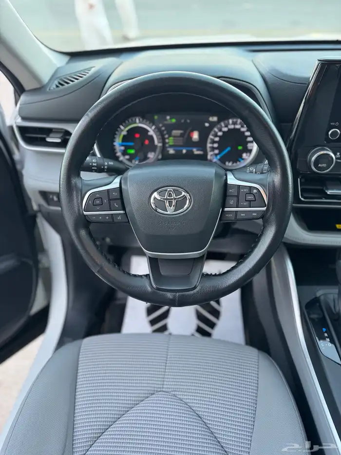 للبيع تويوتا هايلاندر 2023 نص فل - هايبرد - بحالة الوكاله 13