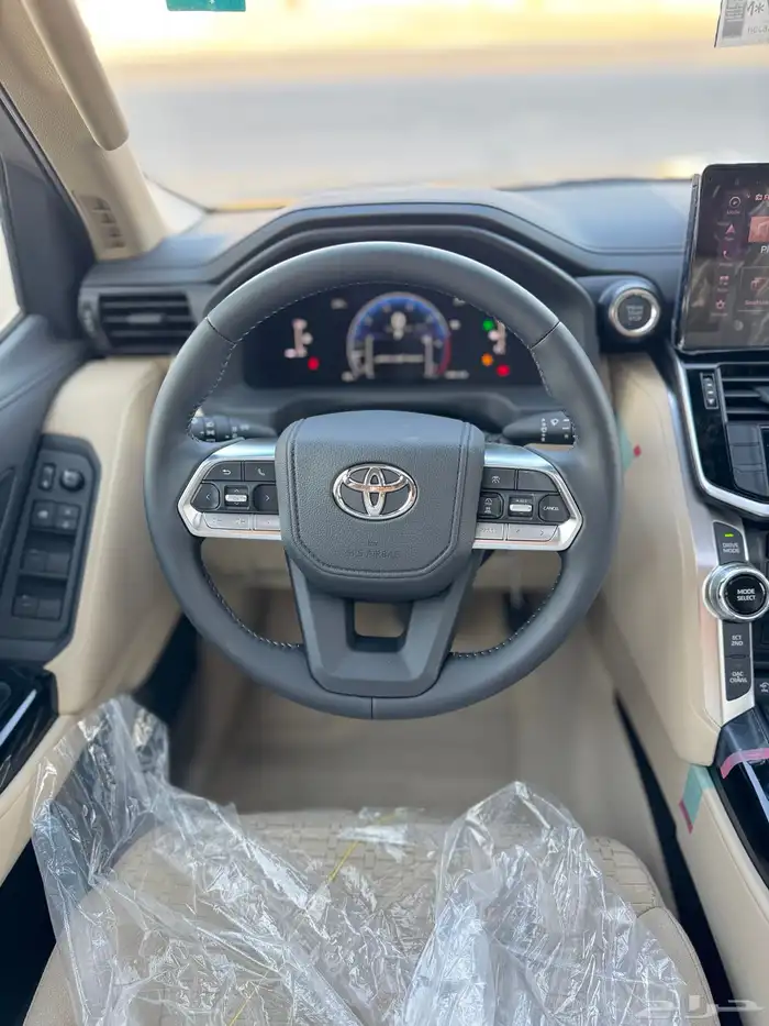 للبيع لاندكروزر2025 - L3 اسود أصفار بأقل الأسعار 16