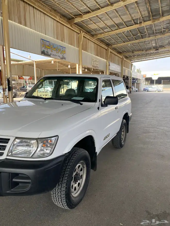 نيسان باترول ربع كابليتر موديل 2002 ممشى 192ألف كيلو متر 2