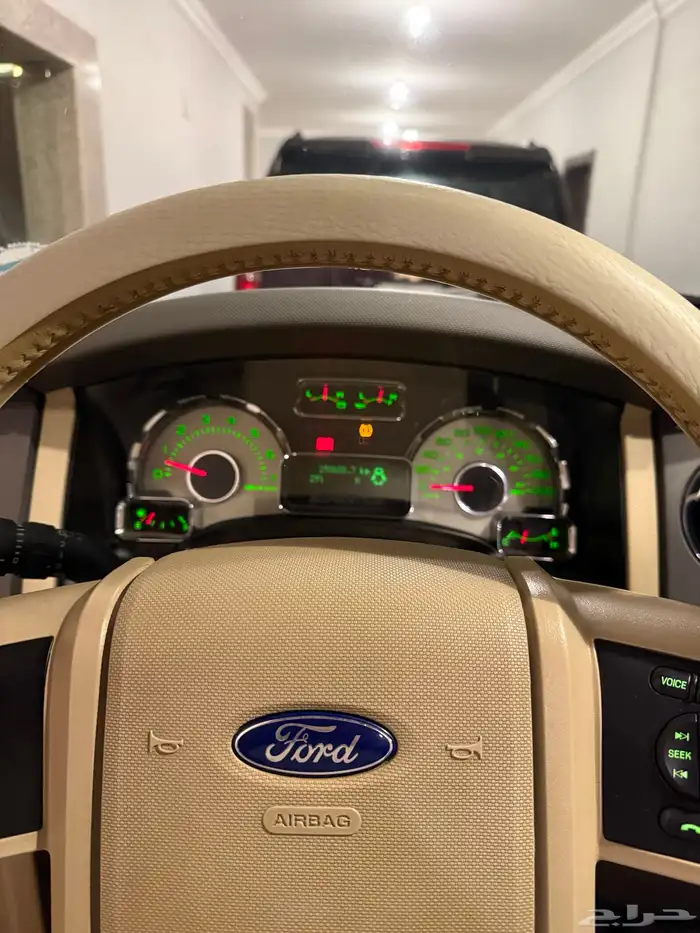 فورد اكسبيدشن 2014 18