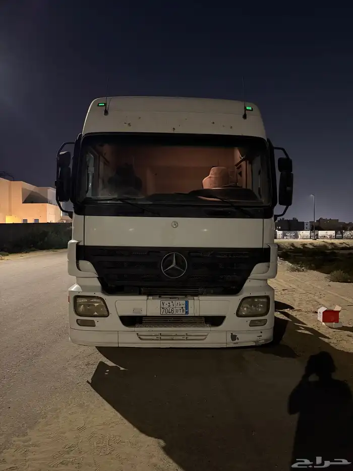 للبيع رأس تريلا مرسيدس أكتروس MP3 نظيف وجاهز للعمل 0