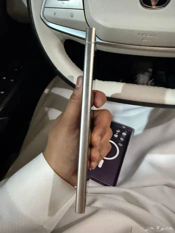 سامسونج التراء اس 24 معى الكرتون 2