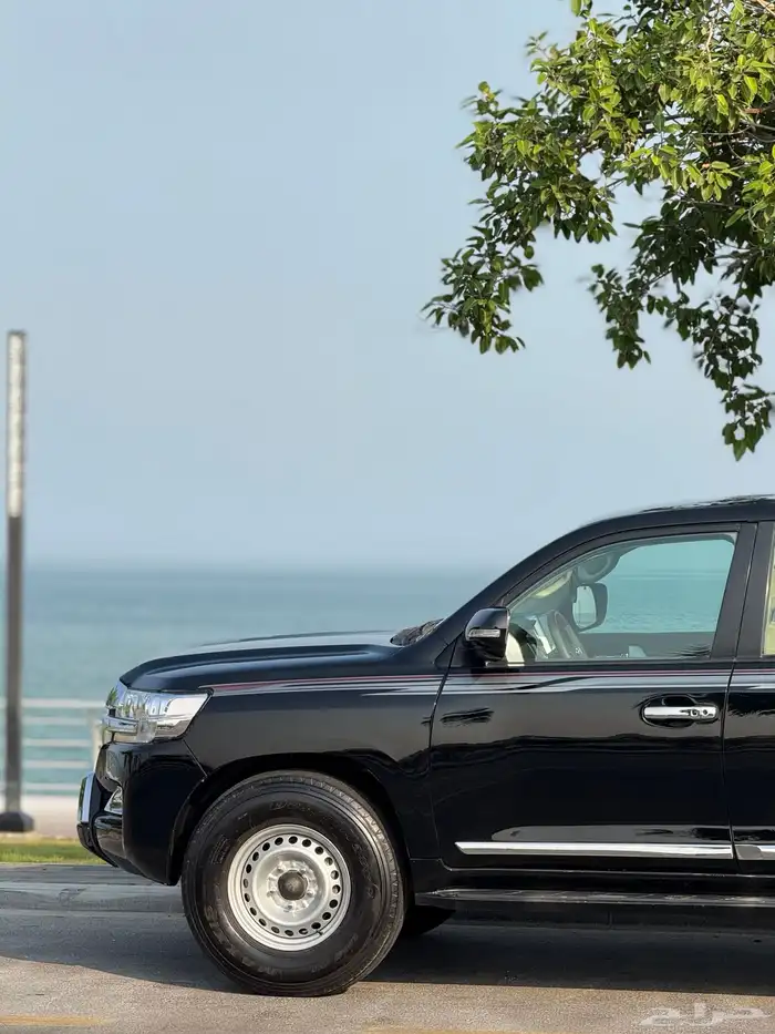 لاندكروزر 5