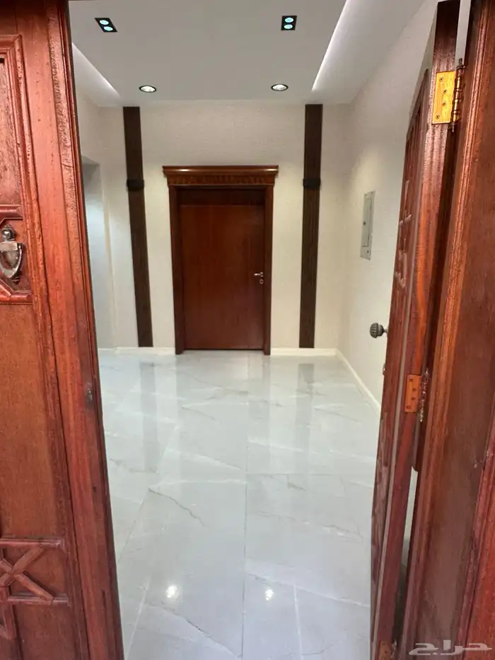 فيلا اجار بالكامل عوايل او شركات 5