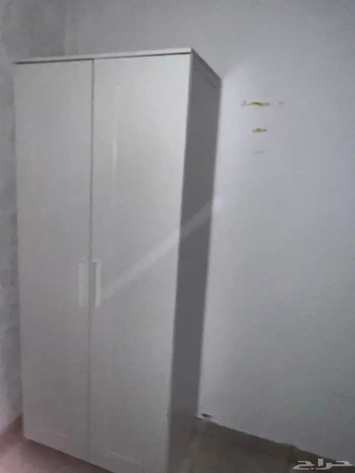 سرير ودلب ودولبيب خشب مكان شاشة 2