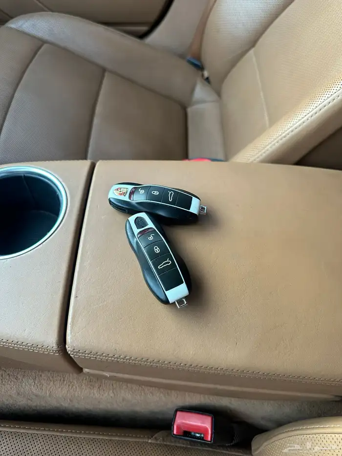 بورش بانميرا 2010 4s. v8 2