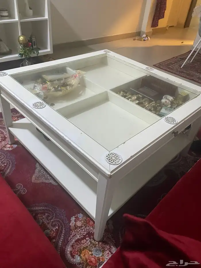 طاولة و ارفف بالجملة الاتنين a table and a bookshelf 1