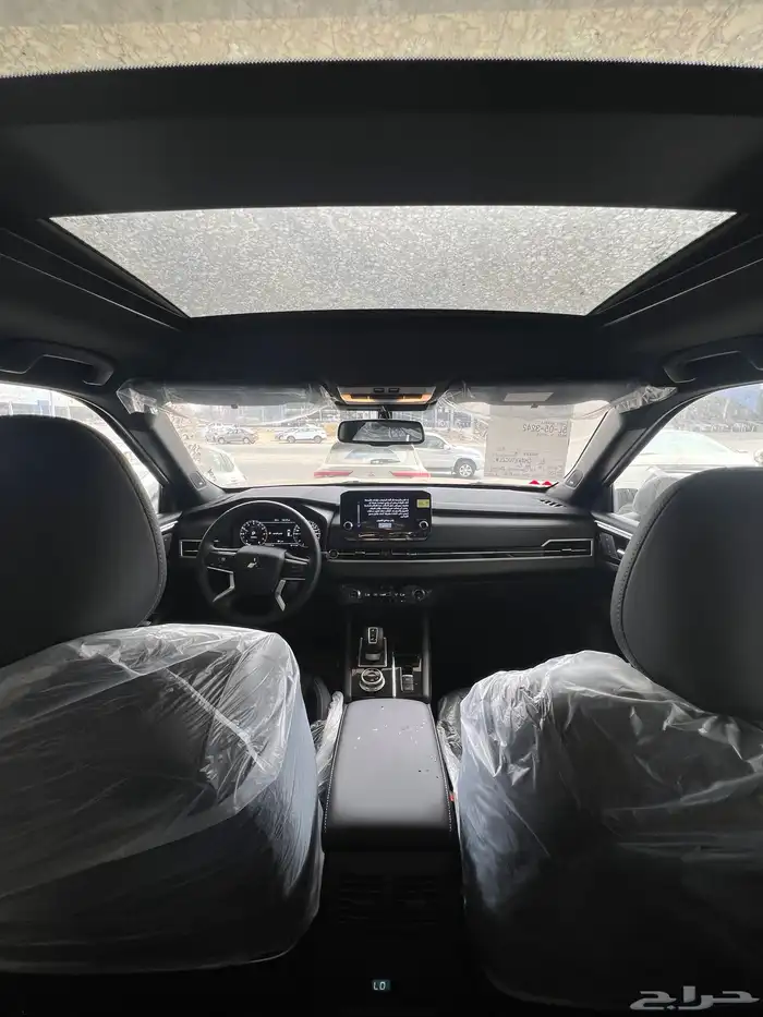 ميتسوبيشي اوتلاندر فل كامل بلاك سام 2025 وارد العيسائي 6