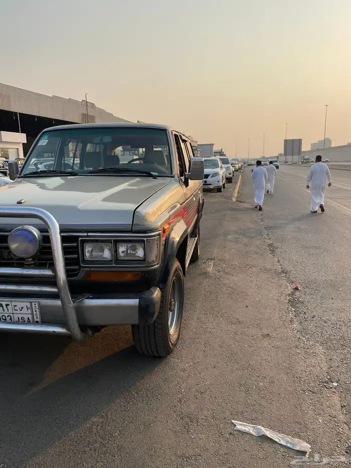 جيب لاندكروزر 2